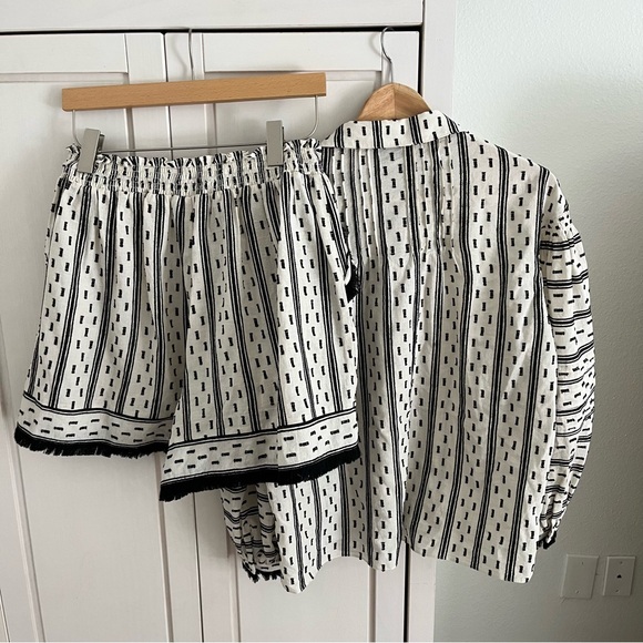 FULL SET | HUNTER BELL Ezra Fringe Top + Helene Clip Dot Shorts - Picture 15 of 16